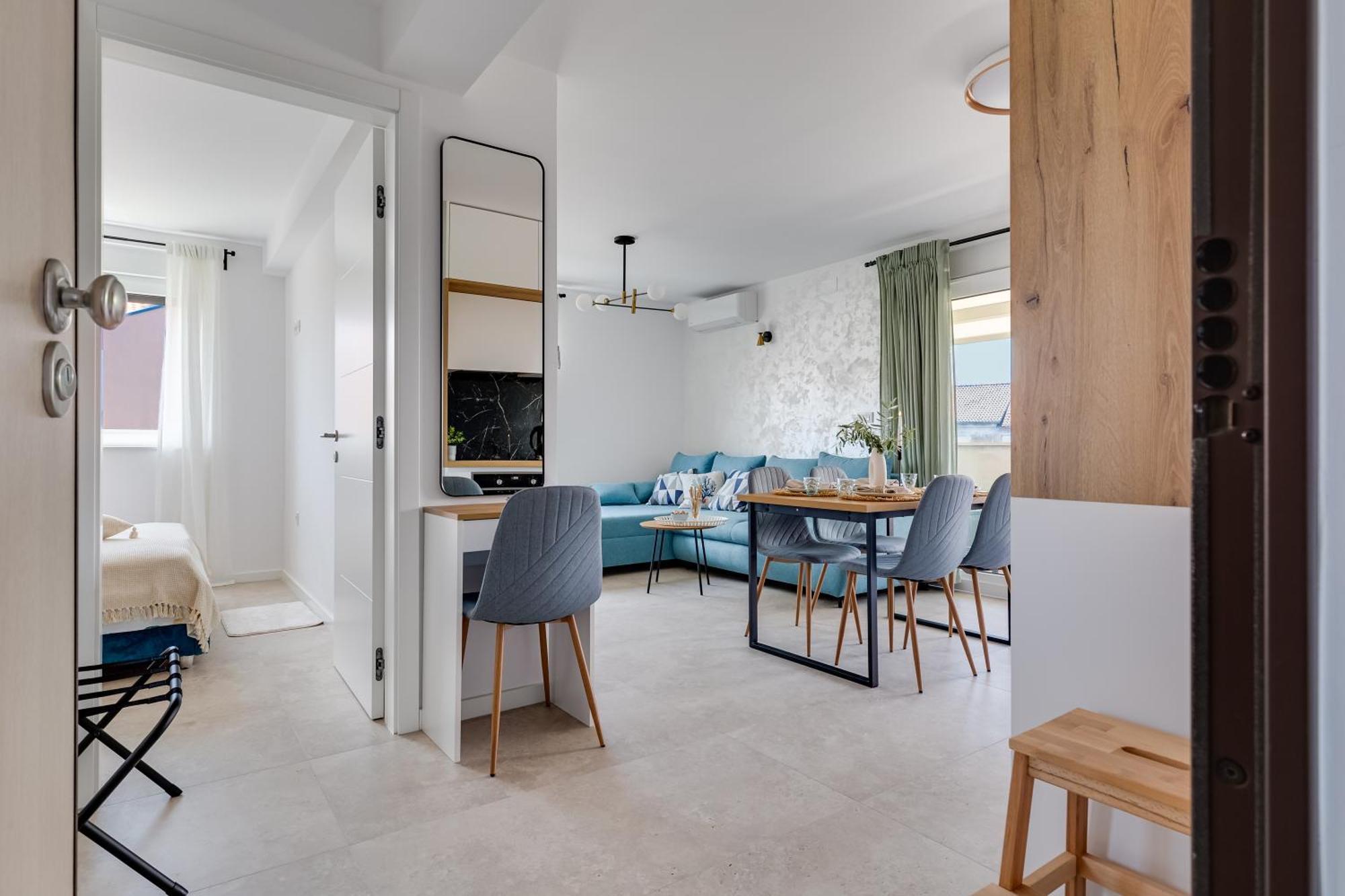 Salt Bloom Apartments 닌 외부 사진