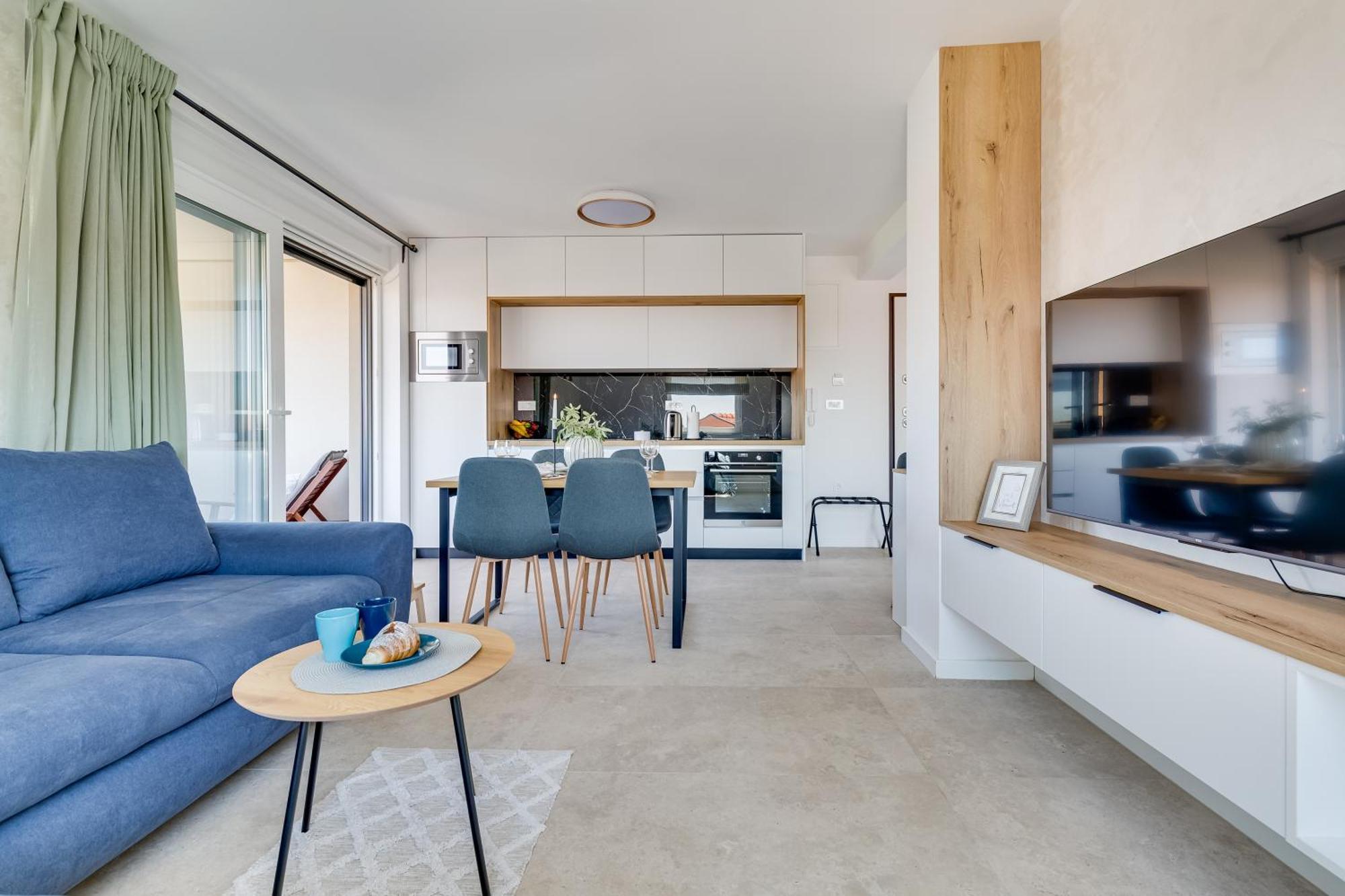 Salt Bloom Apartments 닌 외부 사진